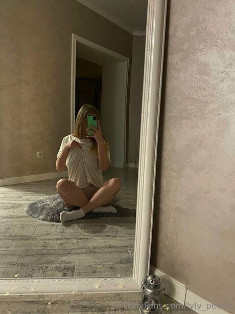 Lyly Peach porn leaked onlyfans