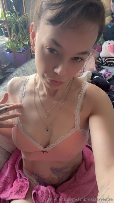 Ambrosiasweetie en onlyfans