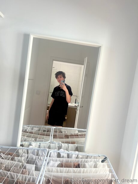 Brett Dream leaked onlyfans