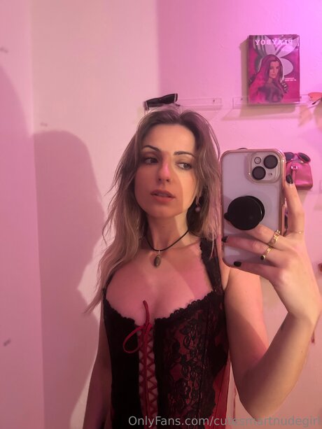 Cutesmartnudegirl onlyfans leaks