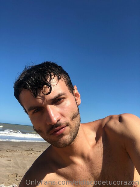 Eldiscodetucorazon onlyfans creator