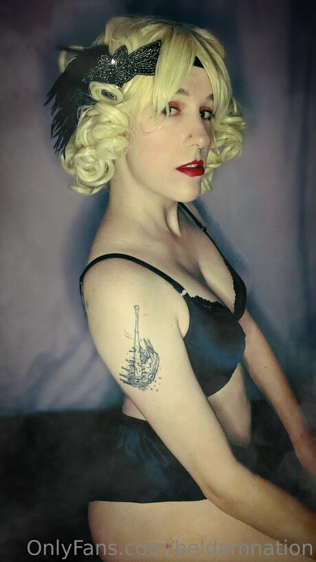 Kittydarlingxx onlyfans star