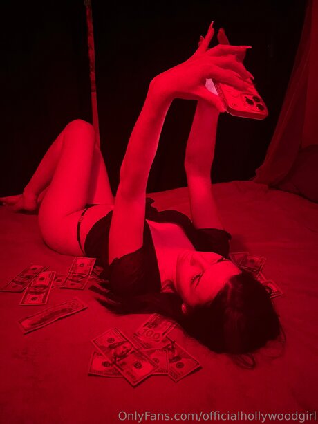 Officialhollywoodgirl onlyfans leaks