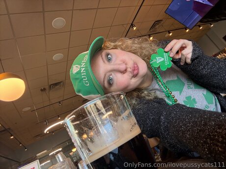Ilovepussycats111 porn onlyfans leak