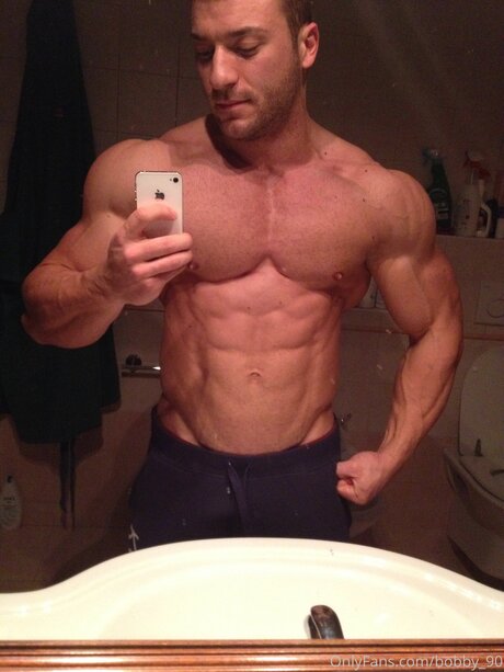 Bobby 90 onlyfans leaked