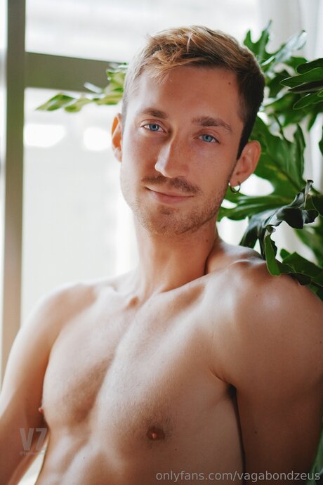 Vagabondzeus free only fans