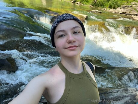 Kleine Emmi onlyfans naked