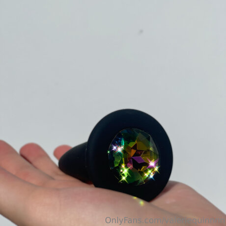 Valeriequinnnn onlyfans leak naked