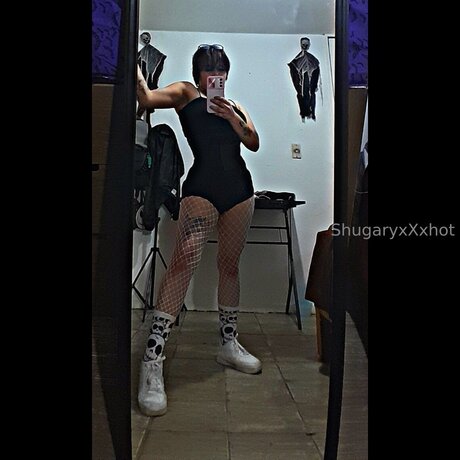 Shugaryxxx onlyfans post