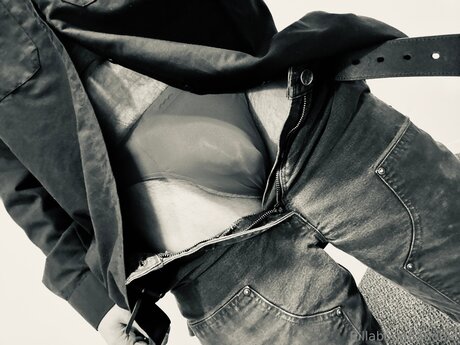 Billabongbandaid onlyfans content type