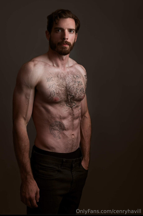 Cenryhavill leaks only fans