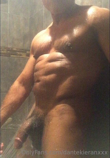 Dantekieranxxx onlyfans strip tease