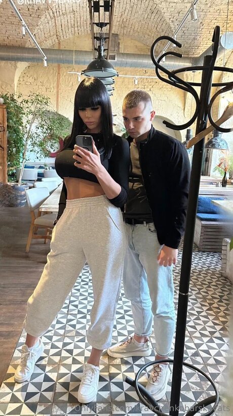 Kravchenkobarskayats onlyfans nudes