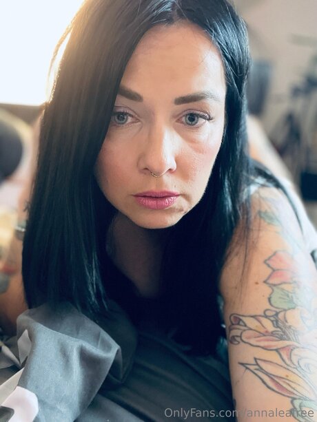 Annaleafree onlyfans leaks naked
