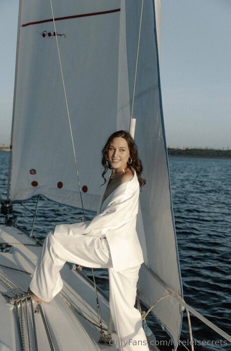 Loreleisecrets Profile pic