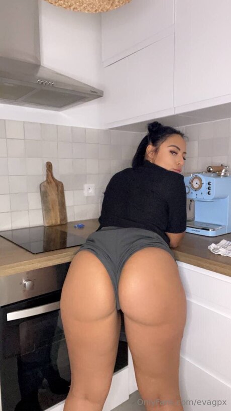 Evagpx naked onlyfans leak