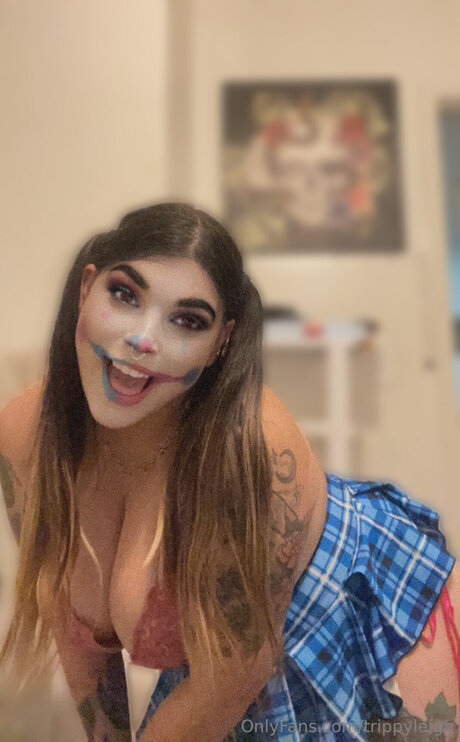 Trippyleigh nude onlyfans