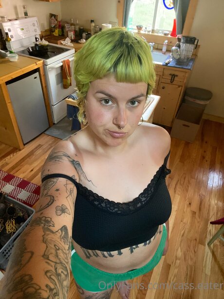 Cass Eater onlyfans nudes
