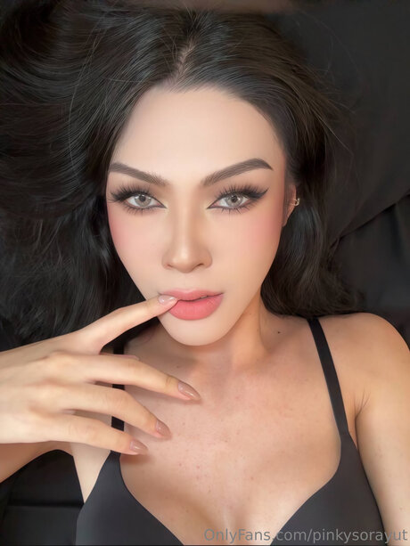 Pinkysorayut onlyfans nude leaks