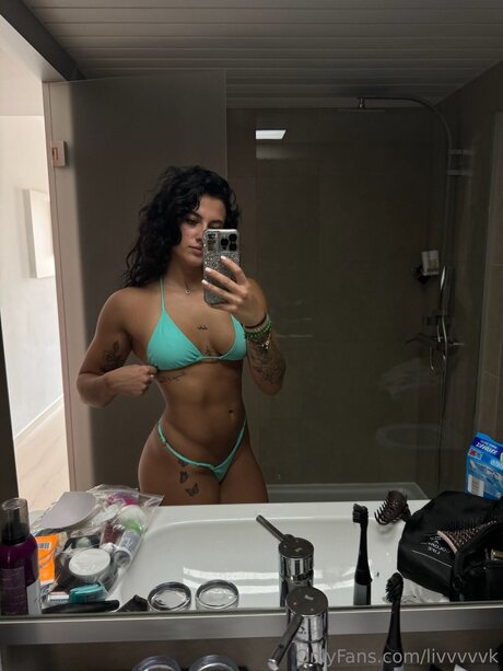 Livvvvvk onlyfans free content