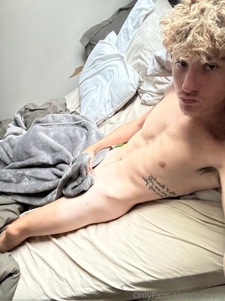 Drizzyoj naked onlyfans pics
