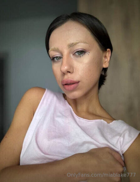 Ana Ji onlyfans tits