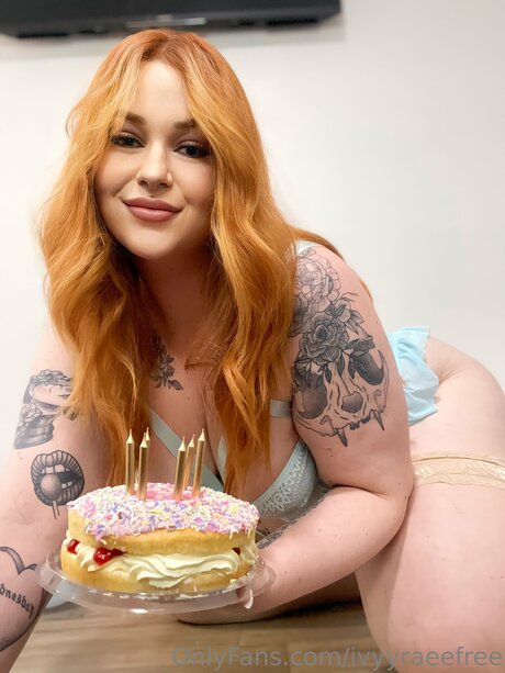 Ivyyraeefree naked onlyfans