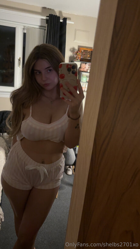 Shelbs2701xo onlyfans leajs