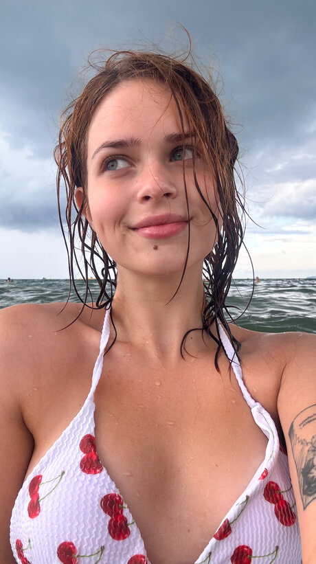 Pineappleri only fans pictures