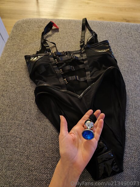 Nina Bella onlyfans lesk