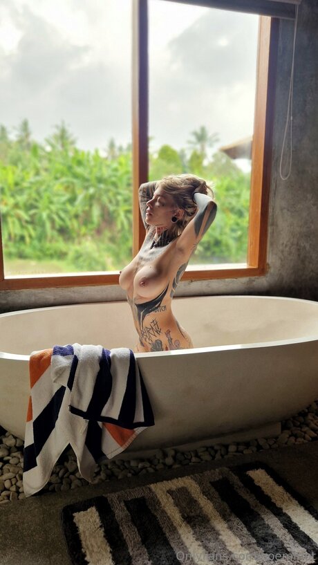 Noemiriot porn leaked onlyfans