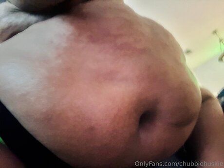 Chubbiehuskie naked on onlyfans