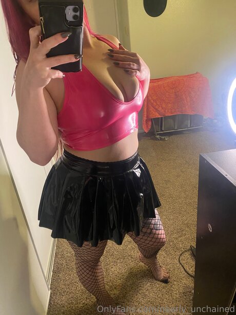 Nearly Unchained onlyfans leaj