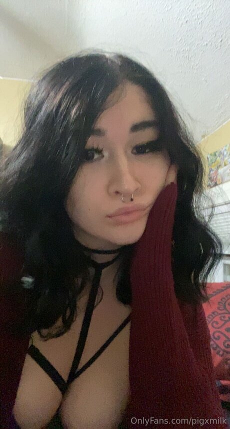 Pigxmilk is on onlyfans