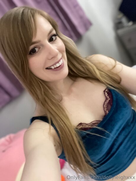 Dollyleighxxx only fans leak nude
