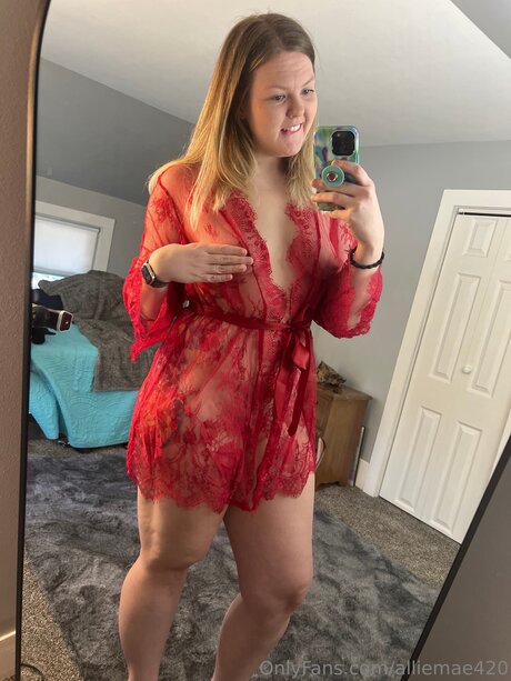 Alliemae420 onlyfans archive