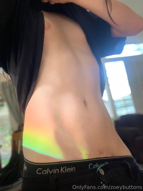 Zoeybuttons onlyfans nude photos