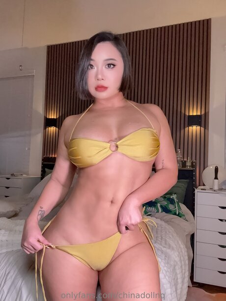 Chinadollnq onlyfans creator