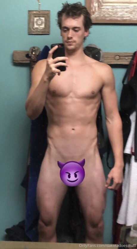 Dakotadoesstuff leaked porn onlyfans