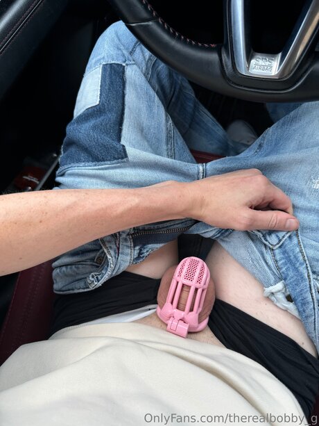 Whiteboygrantt only fans nude