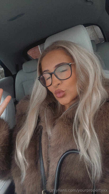 Yourpropertyxx naked onlyfans pics