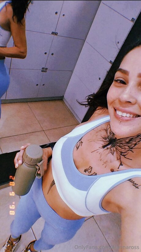 Alannaross onlyfans tits