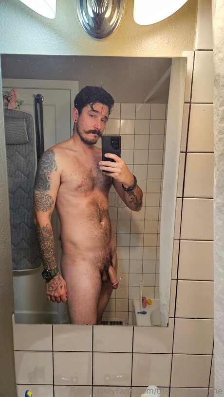 Theunrulystache onlyfans free