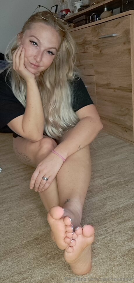 Czechqueenof porn onlyfans leaks