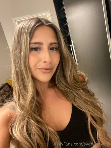 Sydneydyerx onlyfans leams
