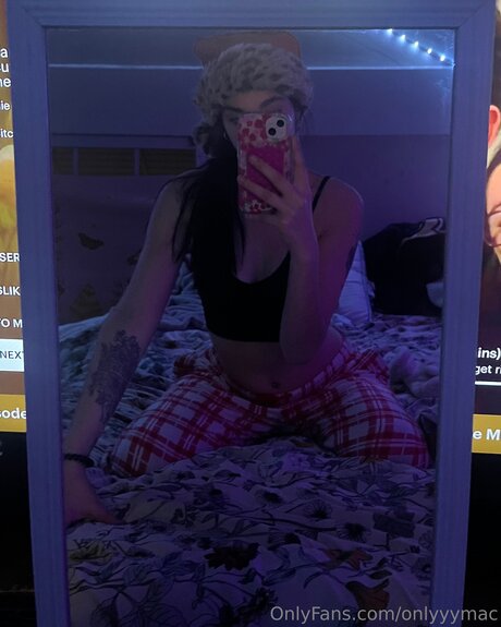 Onlyyymac onlyfans tits