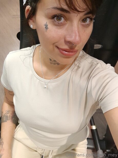 Anto Mey onlyfans pics