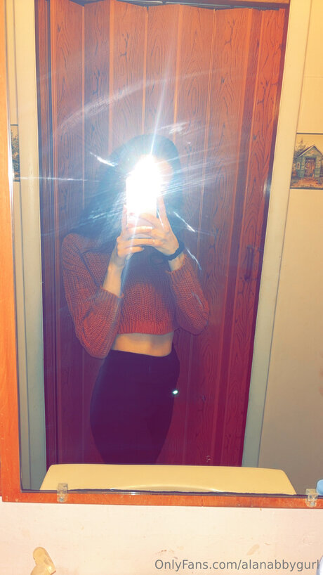 Alanabbygurl onlyfans leajs