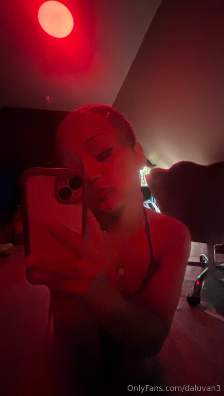Daluvan3 onlyfans nudes