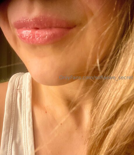 Sofiaswe Secret desnuda onlyfans